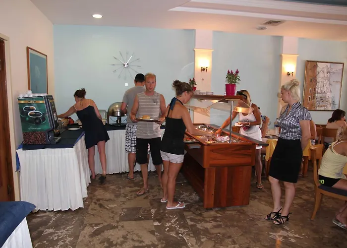 Kos Town hotels near Castle of the Knights