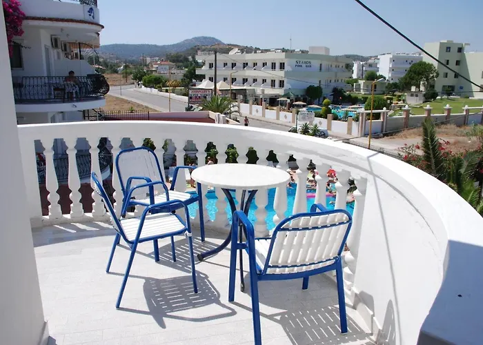White Palace Pavlos Apartment1 Faliraki