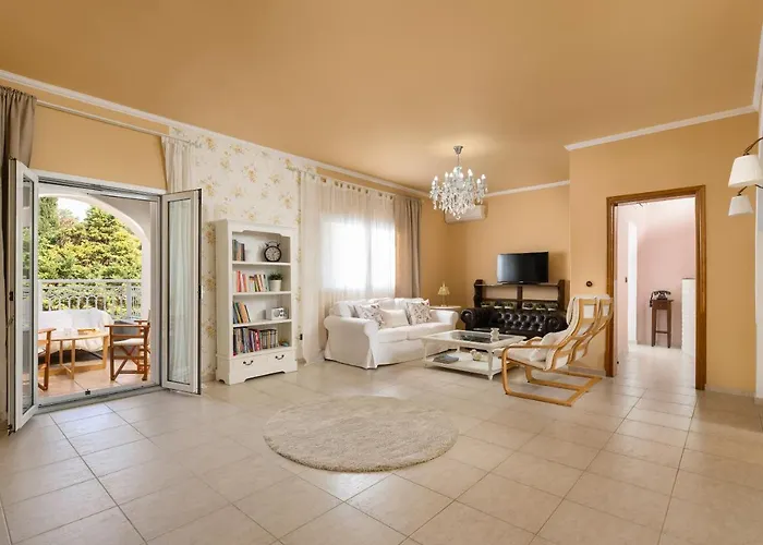 Villa - 1St Floor Ixia 