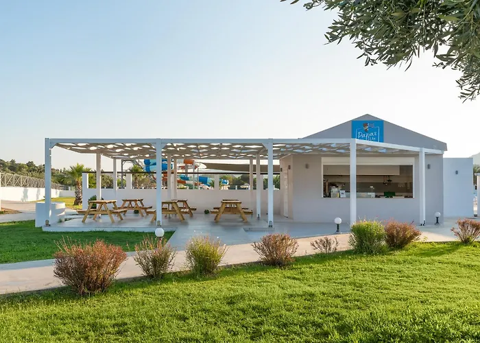 Lardos Hotels